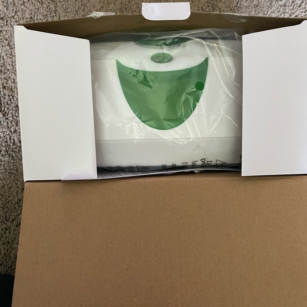 Munchkin diaper warmer